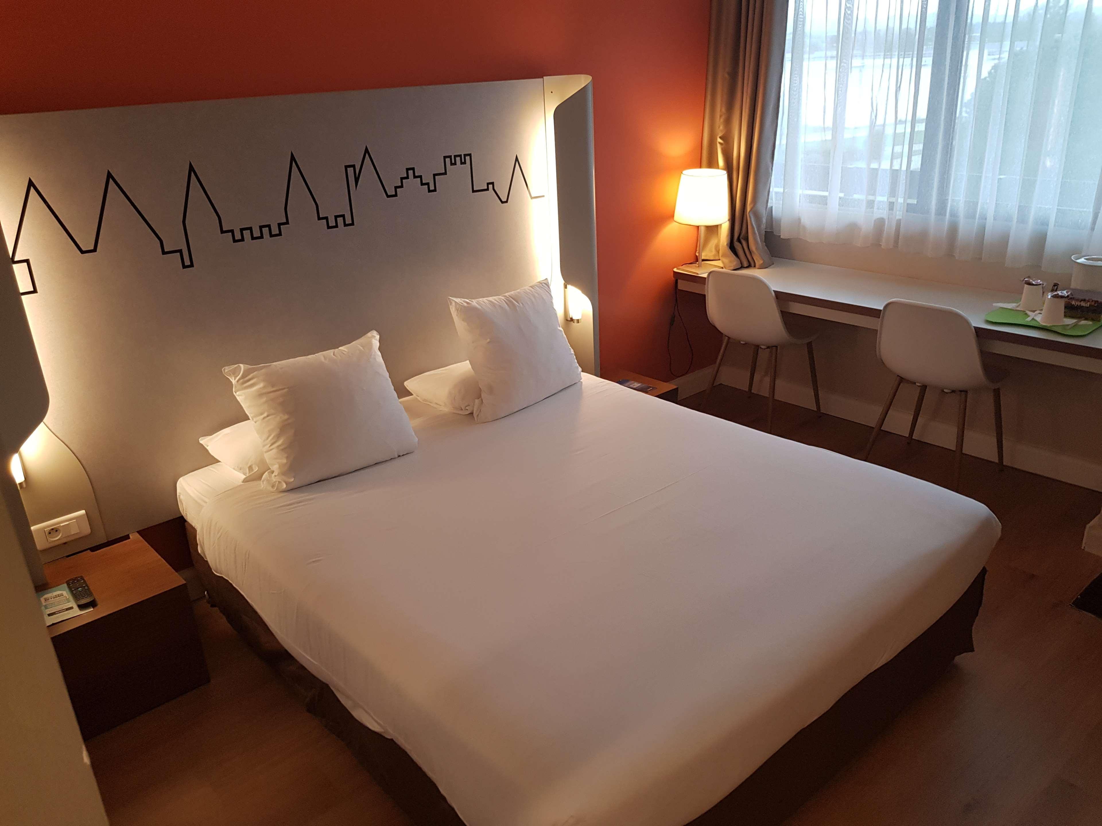 Kyriad Carcassone Ouest La Cite Экстерьер фото