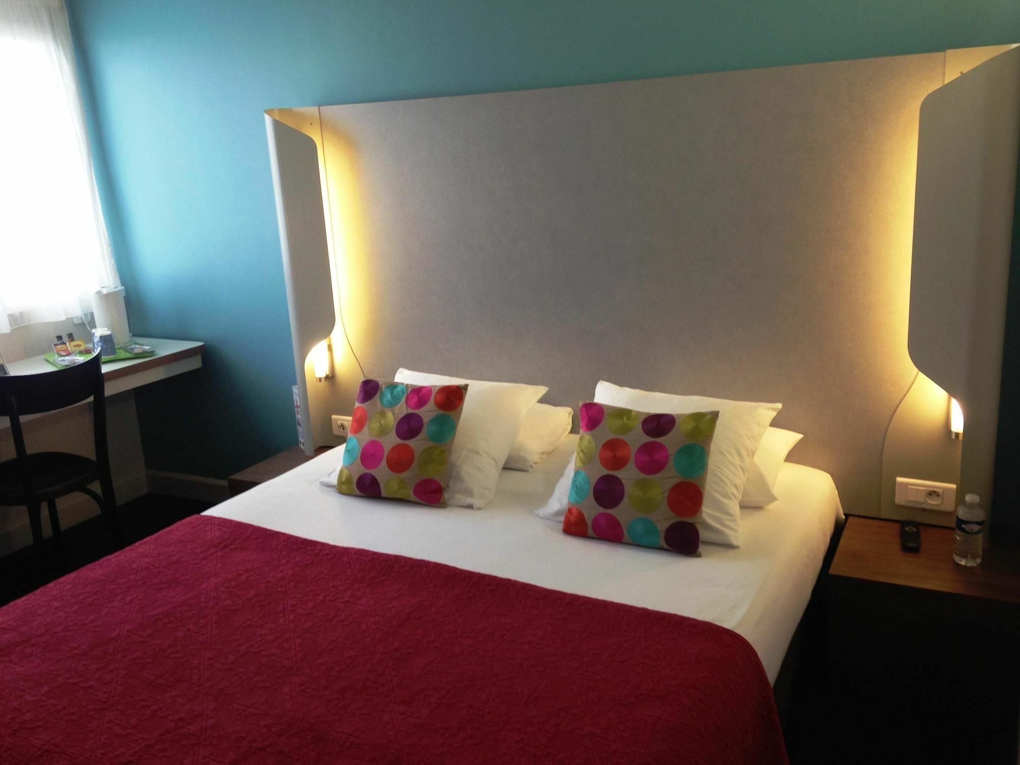 Kyriad Carcassone Ouest La Cite Экстерьер фото